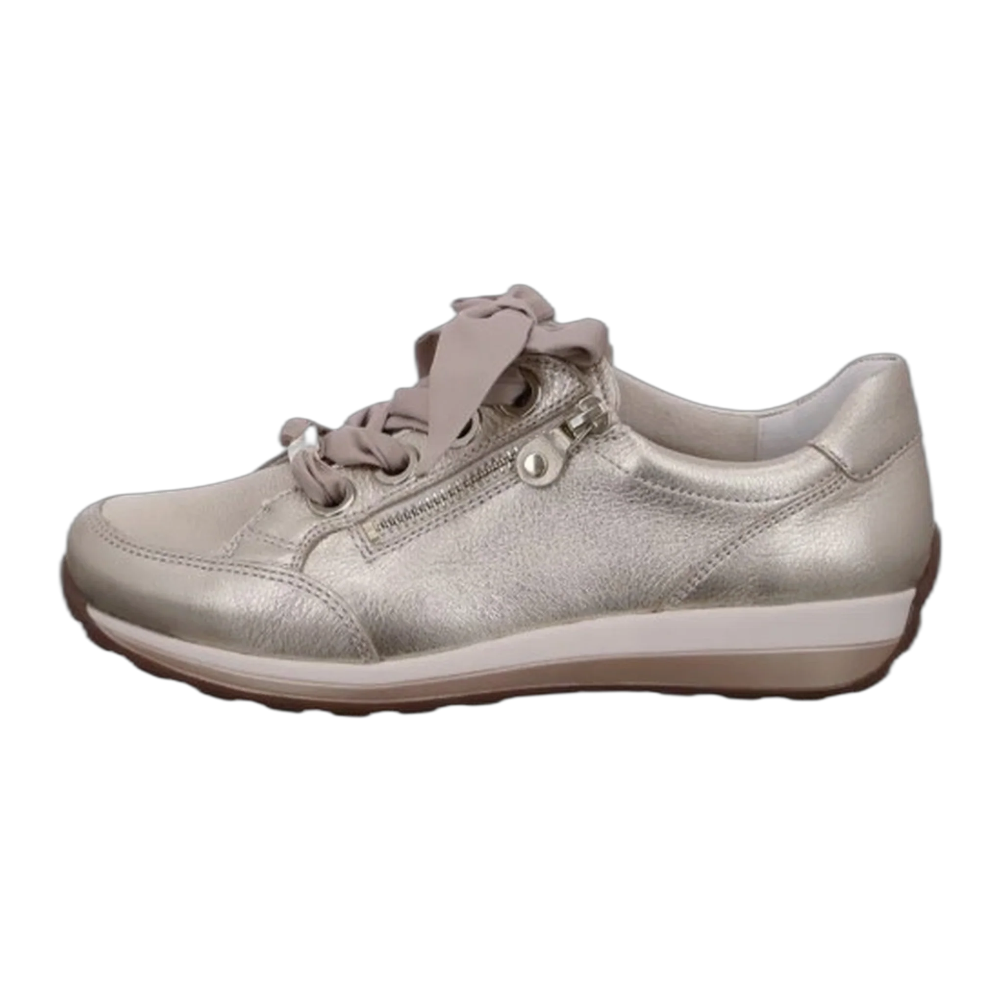 Ollie - Image 3