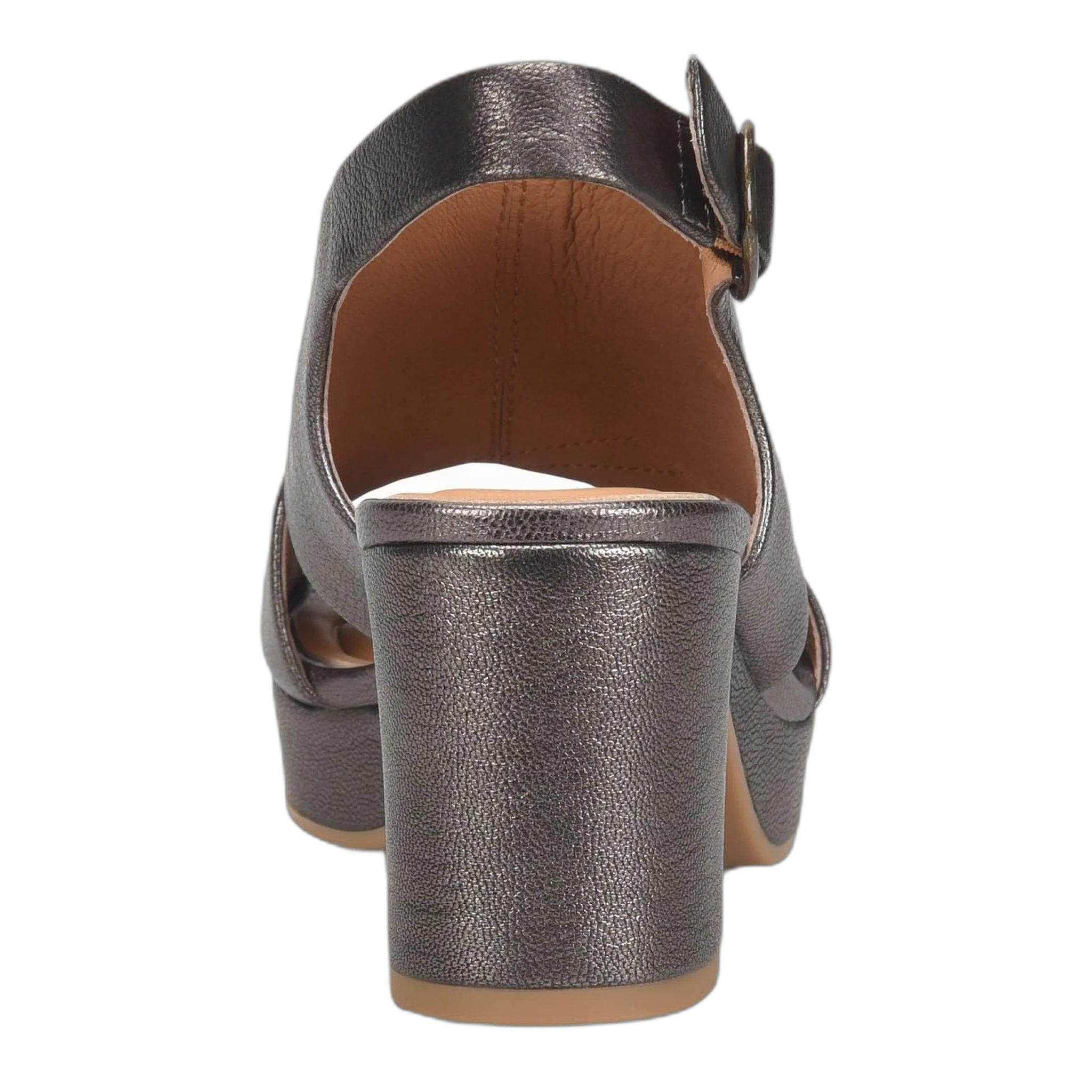 Liv - Image 6